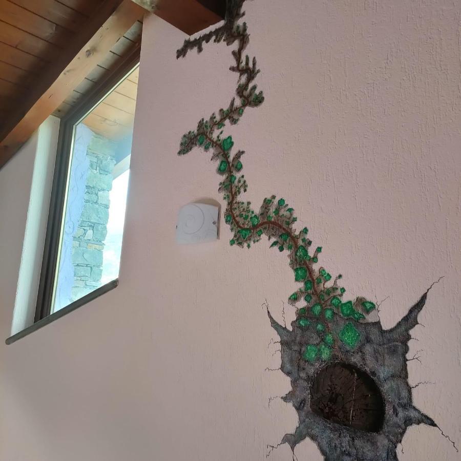 La Maison Lilla Fenis Buitenkant foto
